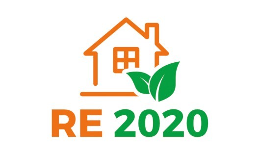 Une maison éco-responsable construite selon les normes RE2020, optimisée pour les économies d’énergie et le respect de l’environnement.